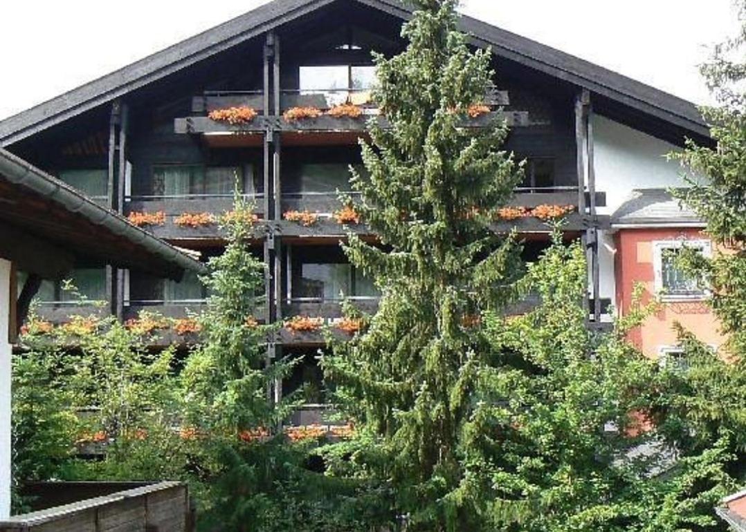 Das Kronen Hotel Seefeld in Tirol Exterior photo